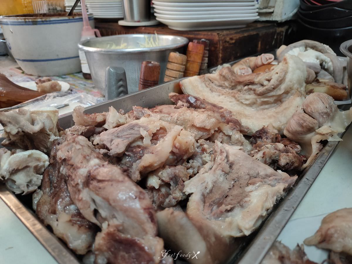 新北新店區。秀英壹零麵食 || 樸實在地40年以上人情味滿滿小麵攤 - 第5張圖