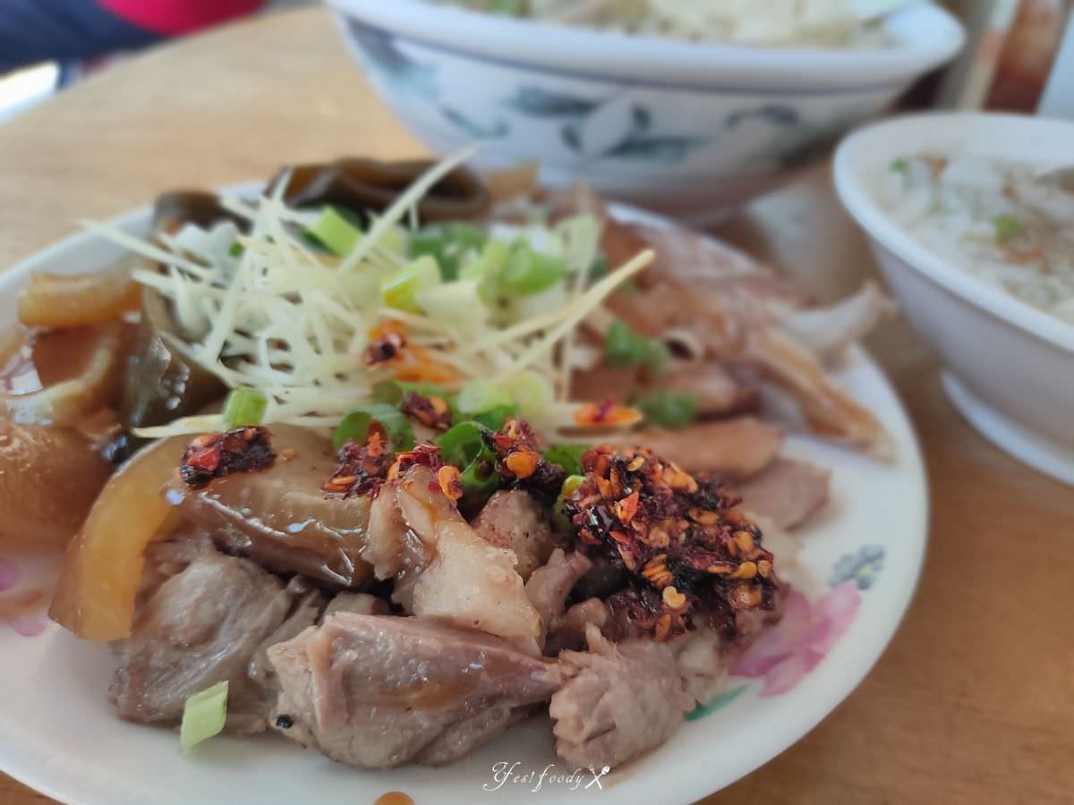 新北新店區。秀英壹零麵食 || 樸實在地40年以上人情味滿滿小麵攤 - 第14張圖