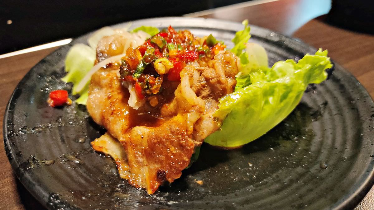 台北文山區。鼎豐麻辣鴛鴦火鍋 || 火烤兩吃百種食材霸氣供應,公館吃到飽聚餐好選擇 - 第7張圖 台北文山區。鼎豐麻辣鴛鴦火鍋 || 火烤兩吃百種食材霸氣供應,公館吃到飽聚餐好選擇