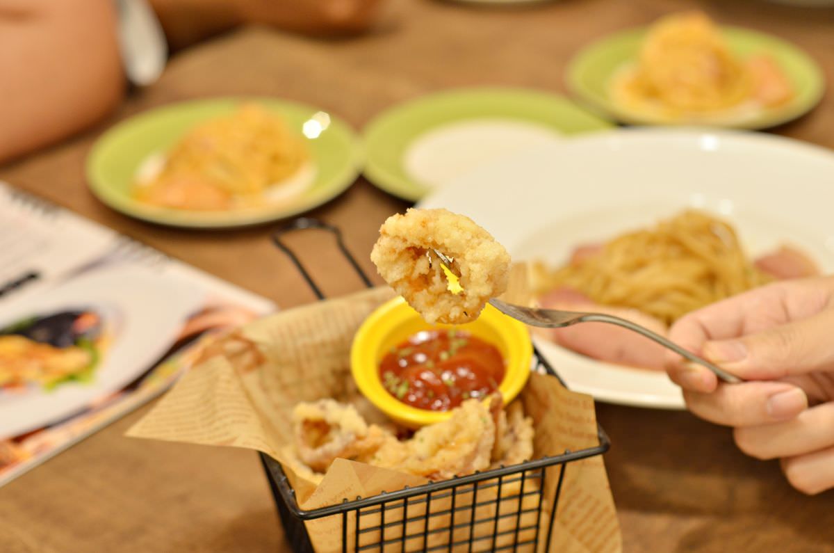 台北信義區。曉拾光義式餐廳 || 美味PIZZA、義大利麵與小農花茶,鄉村風格聚餐好選擇 - 第29張圖 台北信義區。曉拾光義式餐廳 || 美味PIZZA、義大利麵與小農花茶,鄉村風格聚餐好選擇