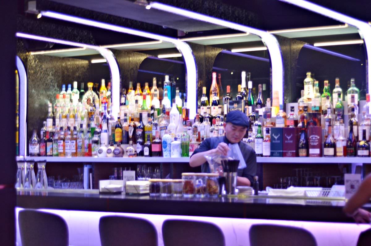 台北大安區。HUB 餐酒館 || 忠孝敦化餐酒館,法式優雅擺盤視覺味覺雙享受,主題式包廂讓聚會歡樂好玩。 - 第4張圖