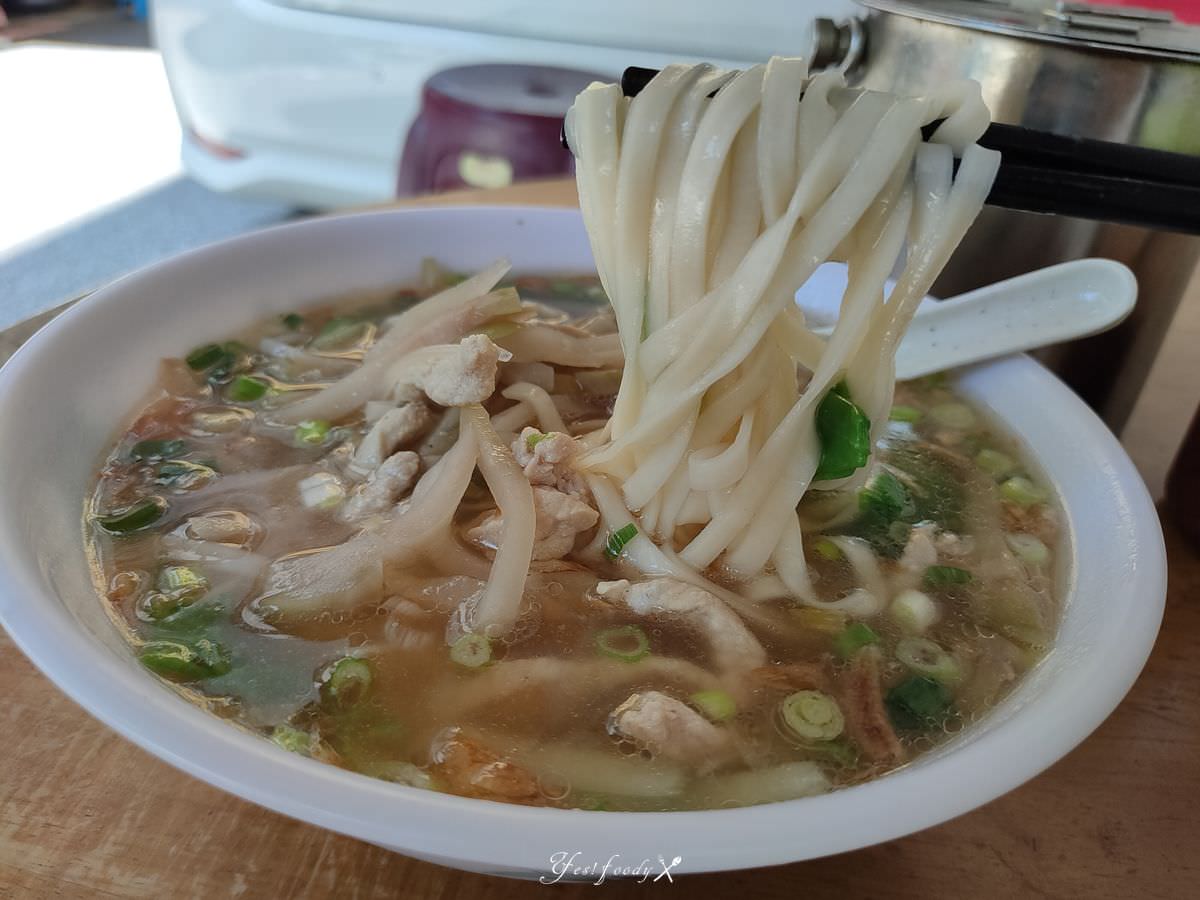 新北新店區。秀英壹零麵食 || 樸實在地40年以上人情味滿滿小麵攤 - 第17張圖