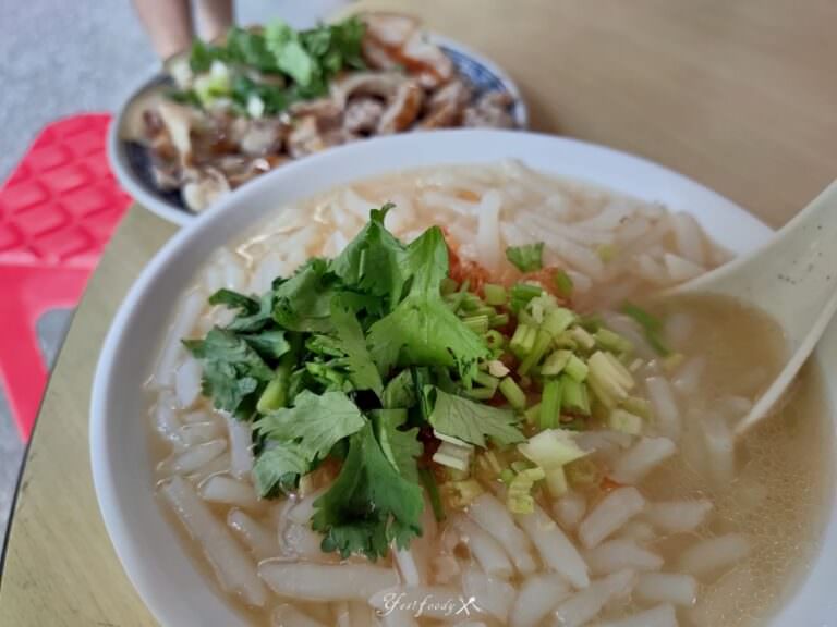 新北新店區。秀英壹零麵食 || 樸實在地40年以上人情味滿滿小麵攤 - 第15張圖