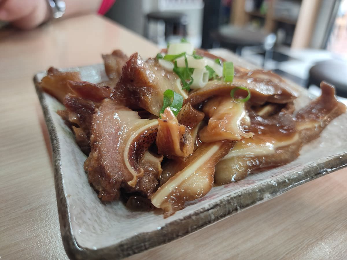 新北新店區。嗑餃子 || 碧潭旁的巨大爆汁韭黃鍋貼 - 第21張圖
