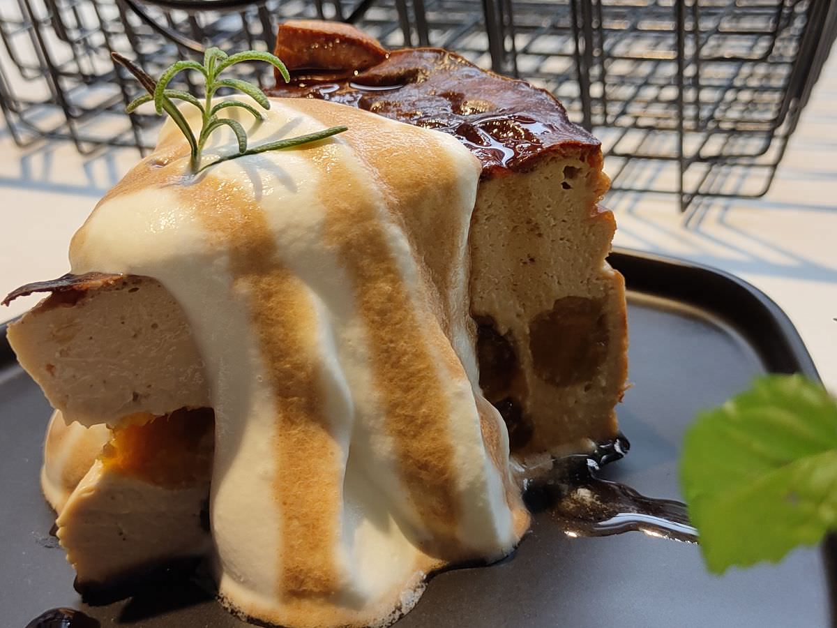 台北大安區。失物招領咖啡館 Lost and Found it cafe(已歇業) || 隱身在二樓的白色空間,藏滿美味甜點與飲品的好所在 - 第17張圖