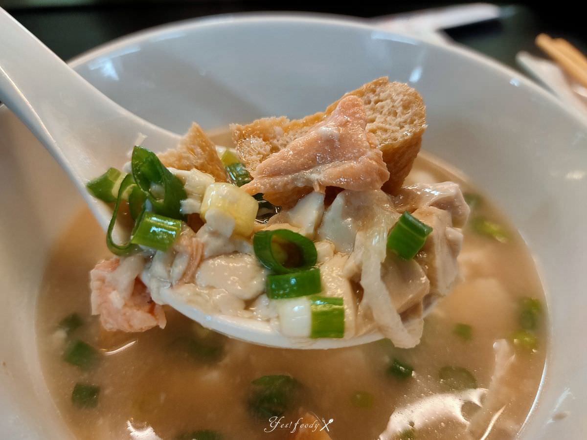 台北市大同區。丸隆生魚行 || 隱藏在大稻埕永樂市場中的日式料理,平價新鮮海味 - 第10張圖 丸隆生魚行-味噌湯
