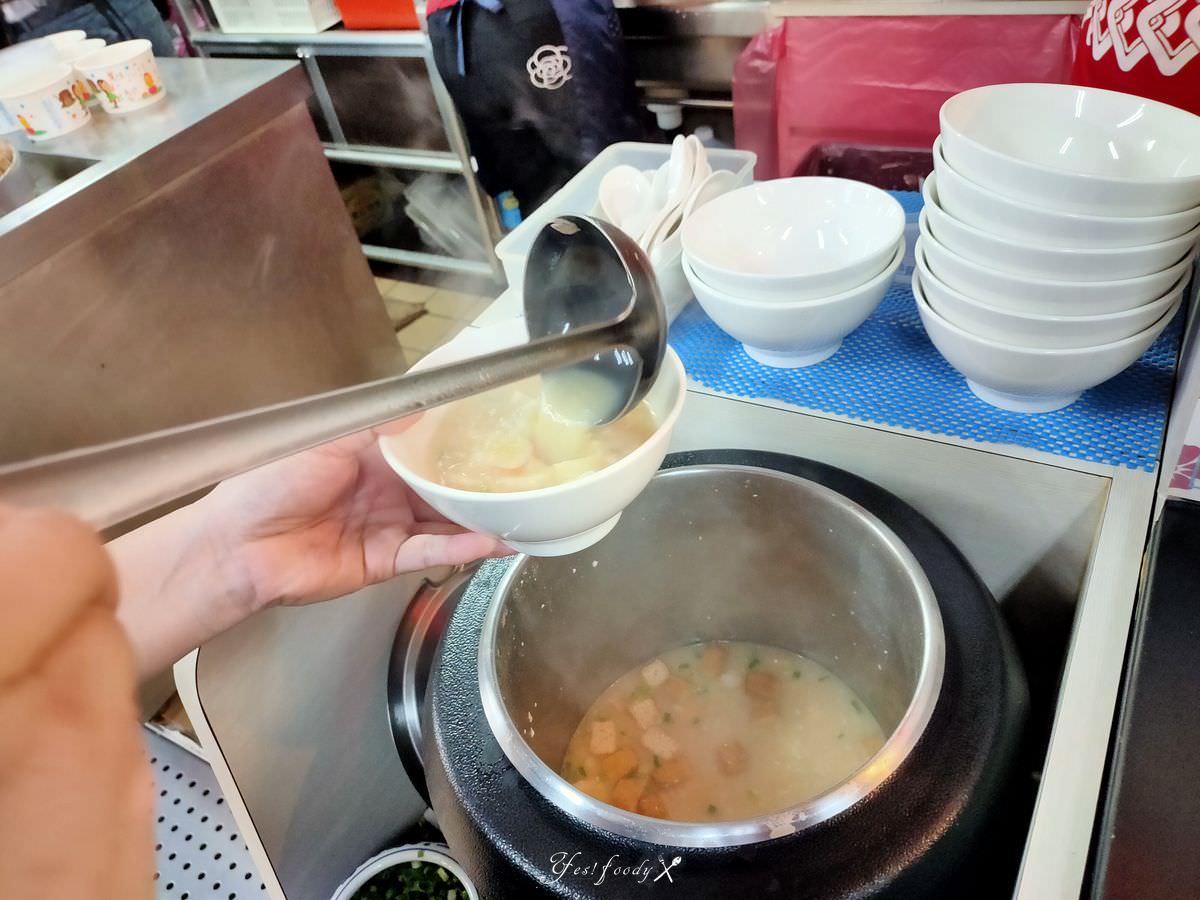 台北市大同區。丸隆生魚行 || 隱藏在大稻埕永樂市場中的日式料理,平價新鮮海味 - 第11張圖 丸隆生魚行-味噌湯