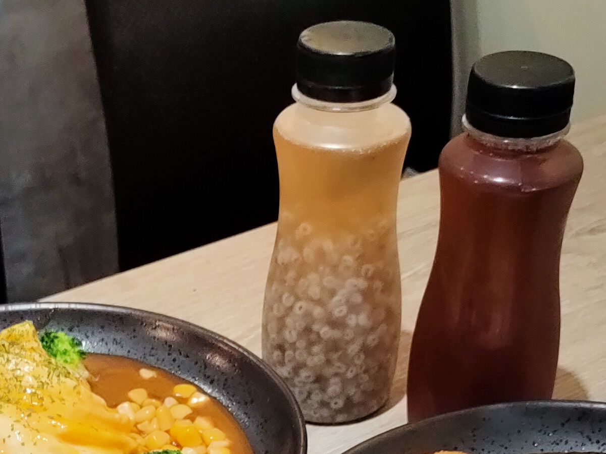 新北新店區。迎食流咖哩/蓋飯 || 貓奴必訪11只貓店長的日式咖哩店。大坪林站2號出口一分鐘就到 - 第15張圖