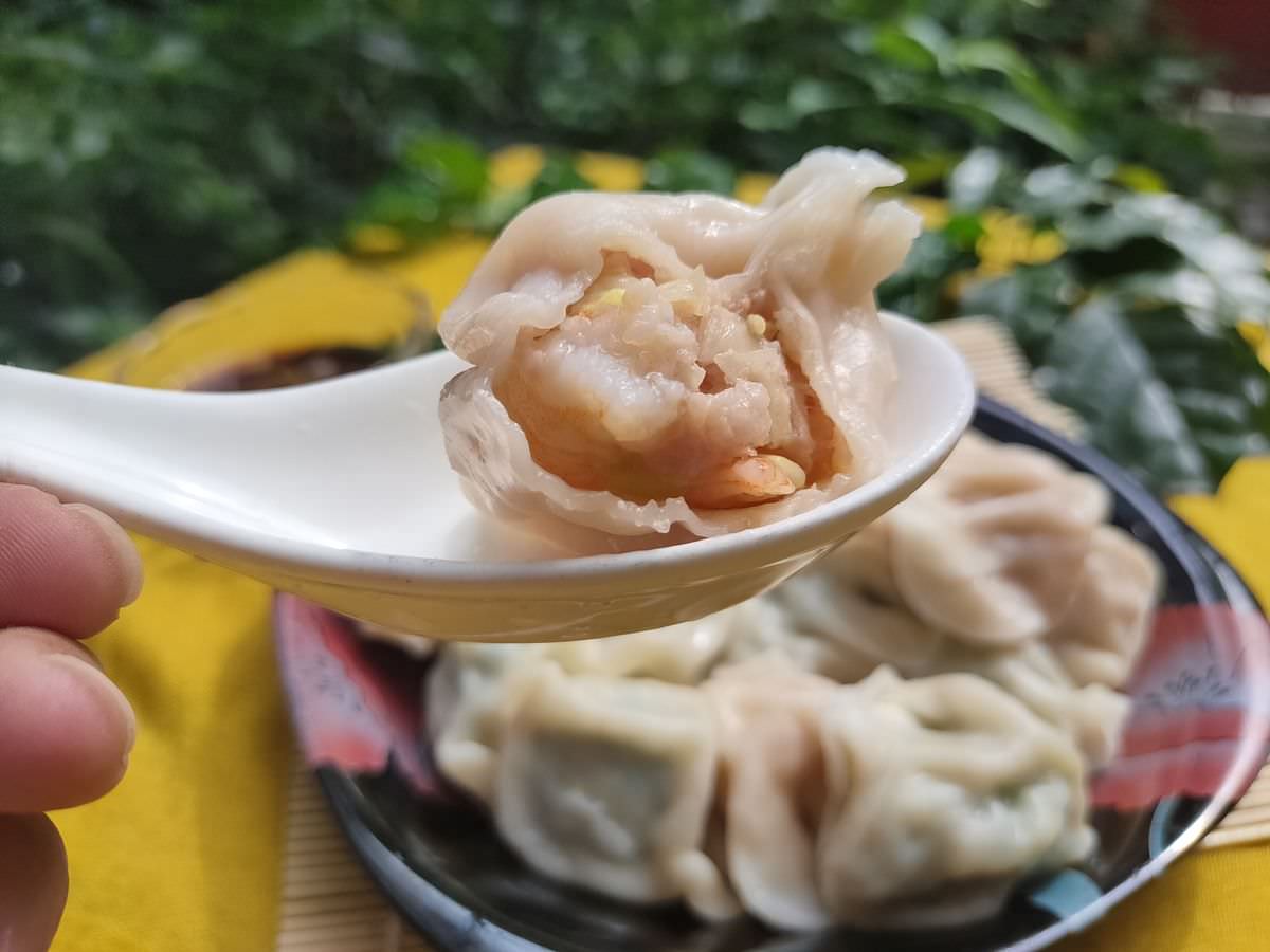 台北信義區。蝦餃貨冷凍海鮮水餃 || 水餃大粒飽滿CP值高,17種口味好滿足 - 第7張圖
