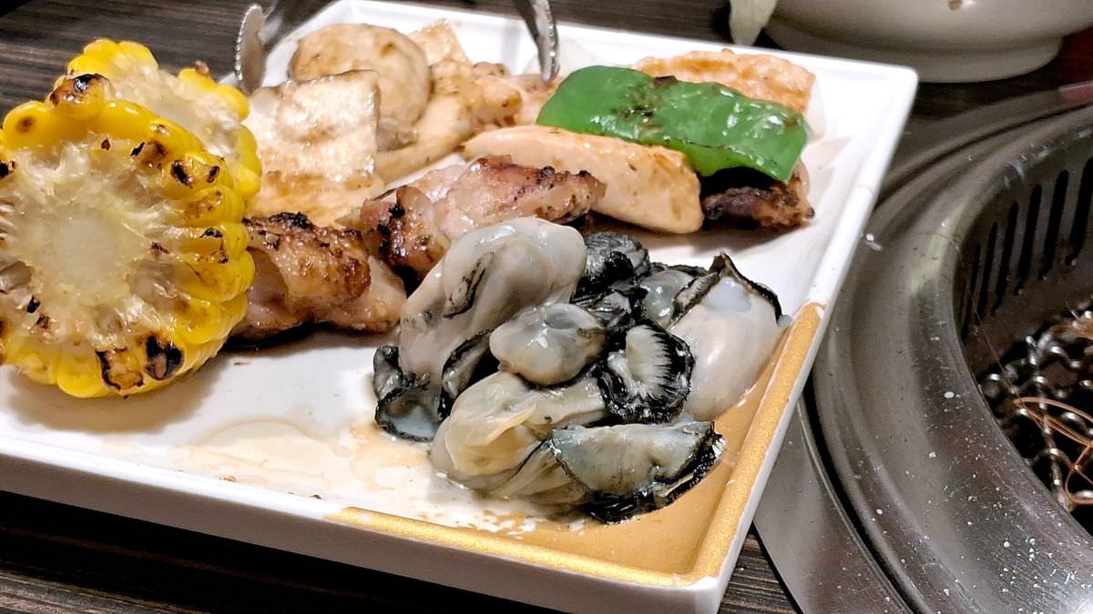新北市新店區。燒肉眾 || 安坑燒肉吃到飽,50元銅板價大升級7品海陸好料,燒肉眾13周年慶,生日號碼對對碰快來試好運 - 第22張圖