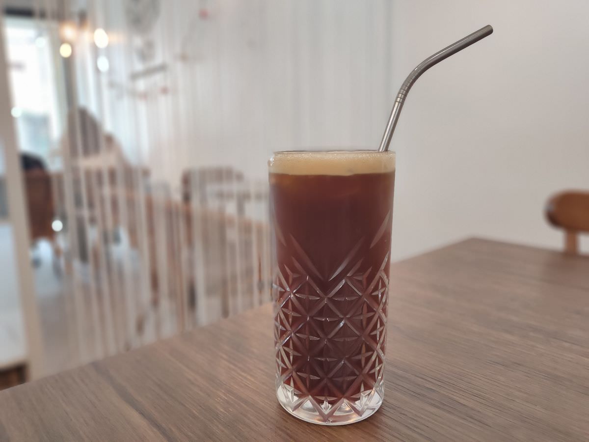 新北板橋區。W2 Cafe & Restaurant || 板橋江子翠平日不限時咖啡廳,機器人送餐真有趣 - 第7張圖