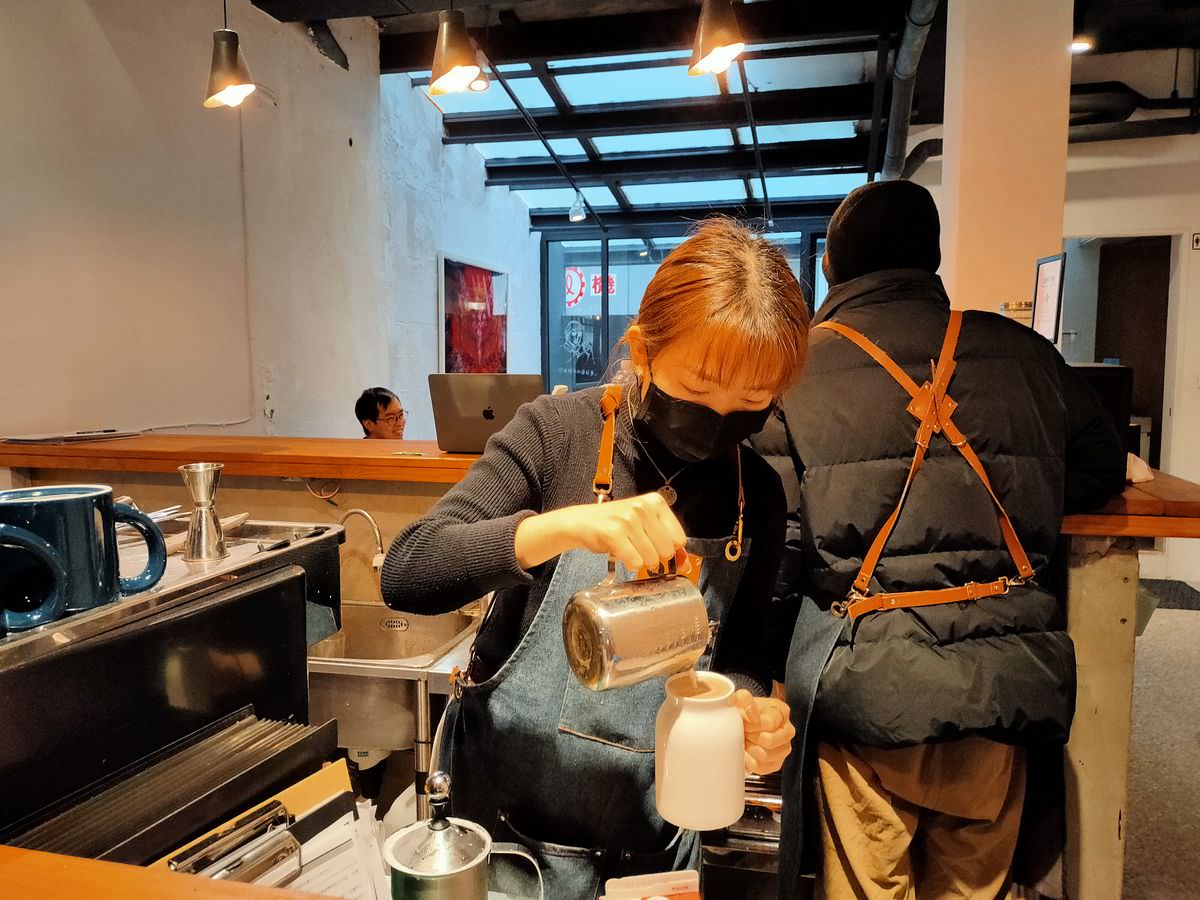 台北市大同區。壹站咖啡Station & Cafe(已歇業/可改至2店&3店) ||清晨到深夜的不限時咖啡廳,屬於你的第二工作空間 - 第9張圖
