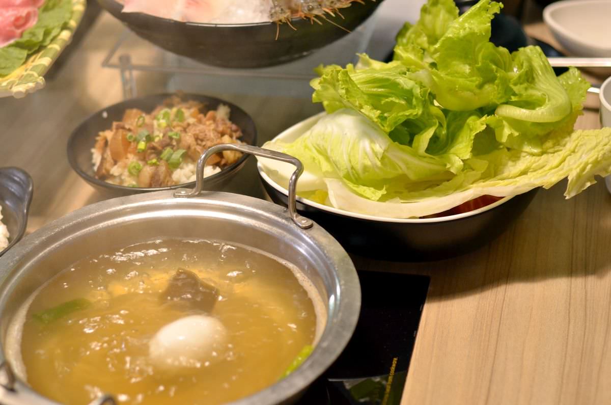 台北市萬華區。辛野火鍋 || 西門町單點肉品,蔬菜火鍋料自助吧吃到飽,就連觀光客都愛來的火鍋店 - 第12張圖