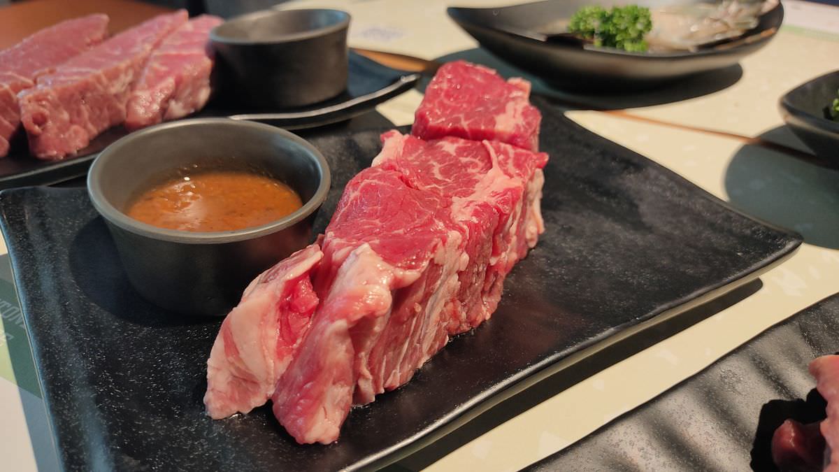 台北大安區。洋石岩燒牛排 || 台北東區牛排原肉好品質大口吃,美味自助吧吃到飽 - 第9張圖
