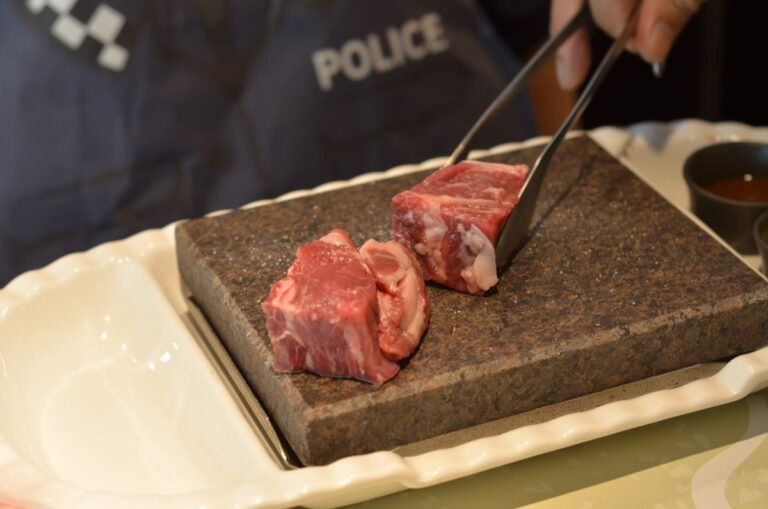 台北大安區。洋石岩燒牛排 || 台北東區牛排原肉好品質大口吃,美味自助吧吃到飽 - 第10張圖