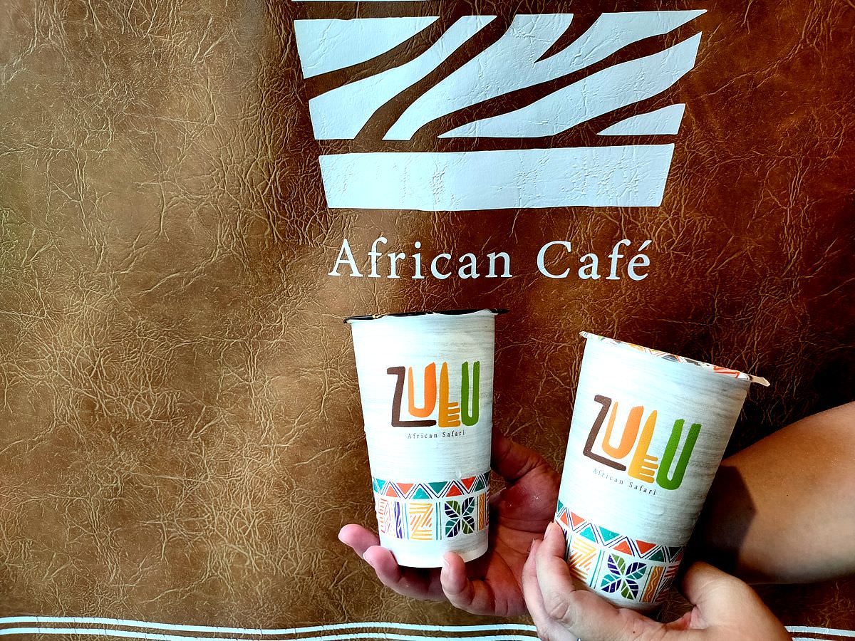 台北大同區。ZULU Cafe(已歇業) || 柑橘冰咖啡一口喝進夏日清新滋味,結合東、西方文化把對生命與大自然的熱愛粹鍊在飲品之中 - 第1張圖
