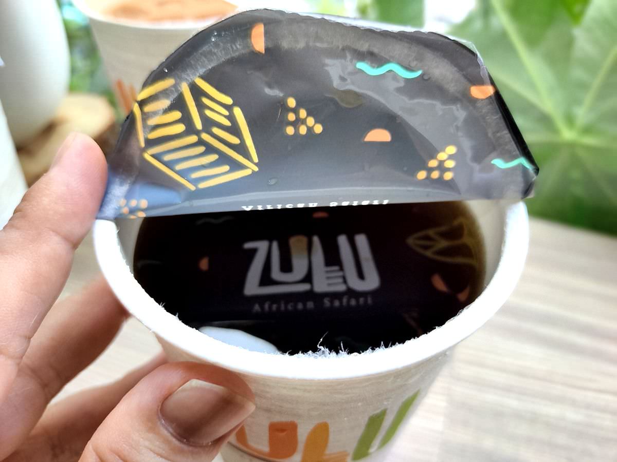 台北大同區。ZULU Cafe(已歇業) || 柑橘冰咖啡一口喝進夏日清新滋味,結合東、西方文化把對生命與大自然的熱愛粹鍊在飲品之中 - 第18張圖