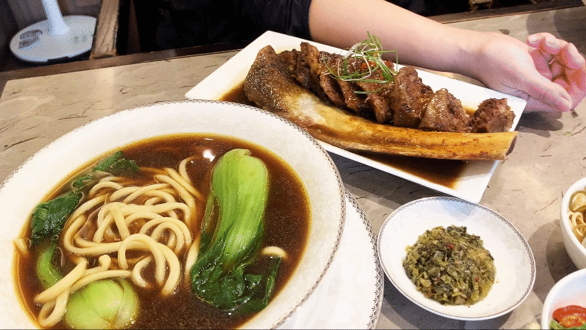 台北市南港區。Neverland Noodle Bar牛肉麵 || 手臂長浮誇牛小排牛肉麵超吸晴,南港必吃牛肉麵推薦 - 第7張圖